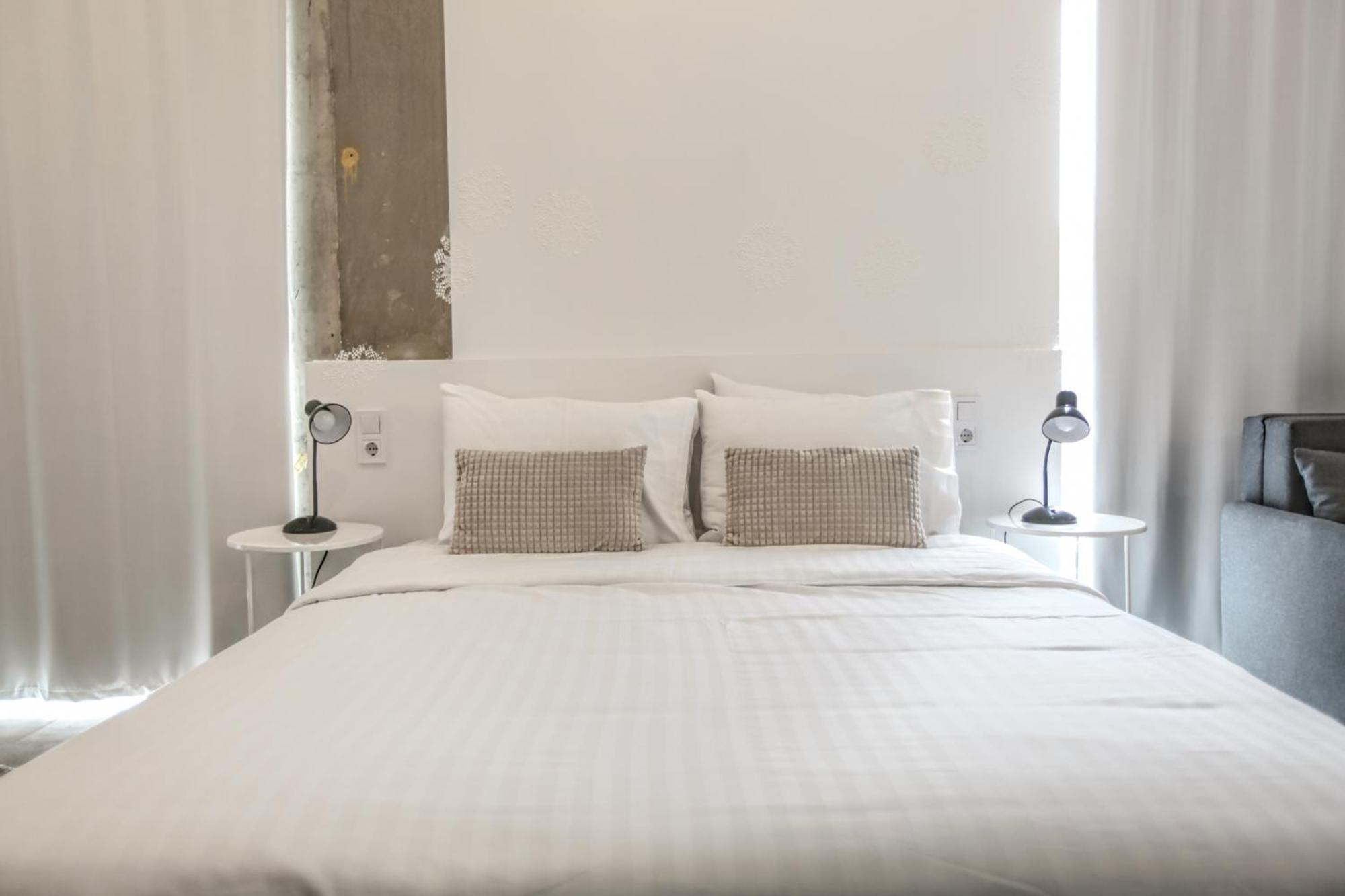 Convent Apartments - Huge One Combination カランバカ エクステリア 写真