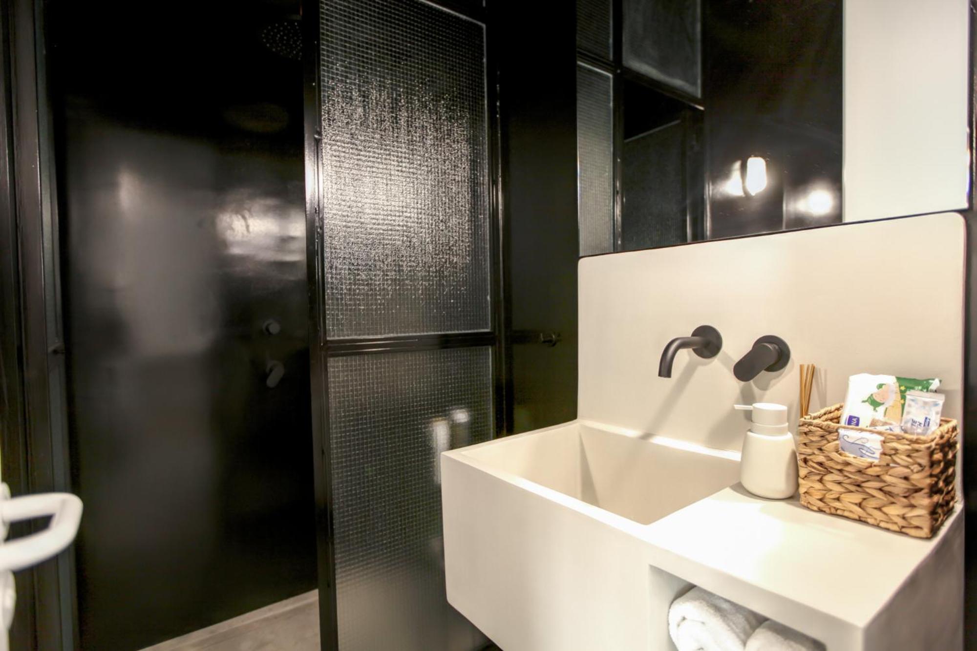 Convent Apartments - Huge One Combination カランバカ エクステリア 写真